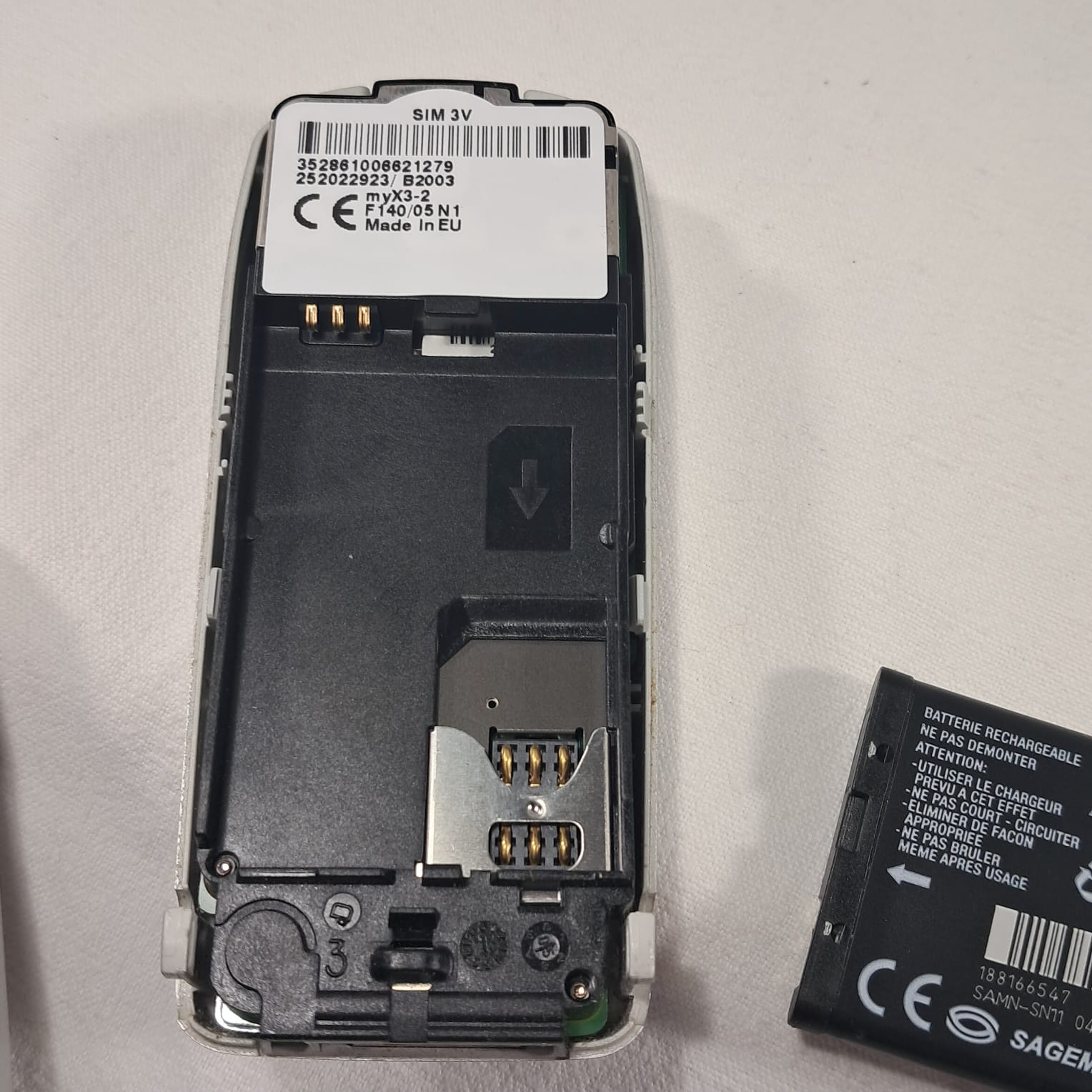 téléphone Sagem myX3-2 - Très bon état - Photo 6